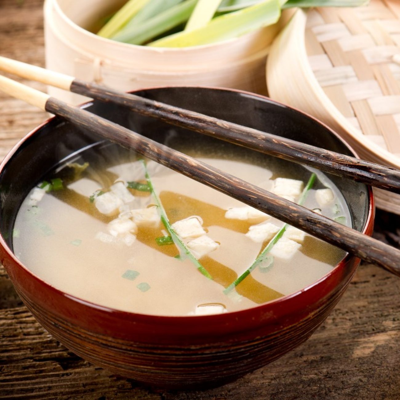 Zuppa di miso, come prepararla a casa