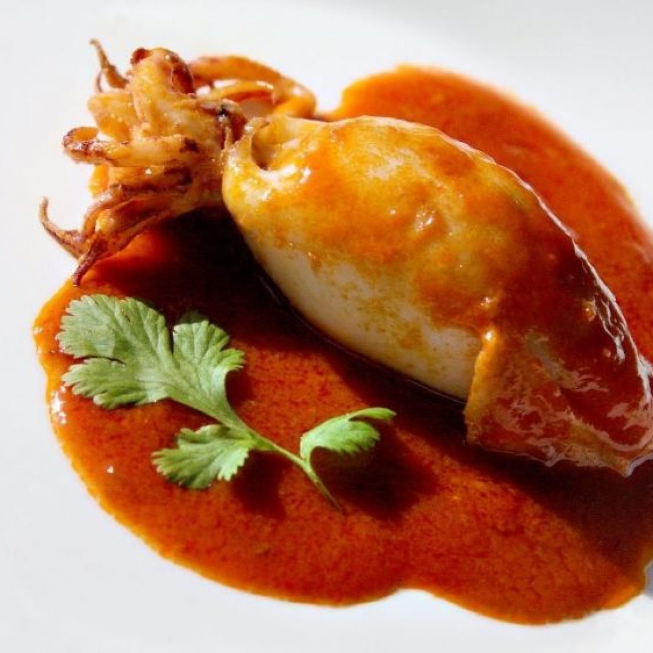 Calamari ripieni in umido alla siciliana