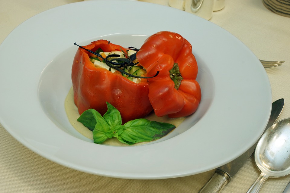 Peperoni ripieni di ricotta e guanciale
