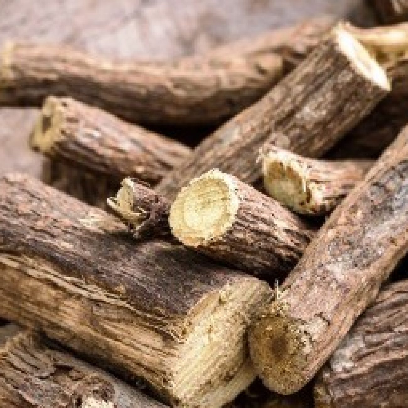liquirizia calabrese proprieta benefici storia