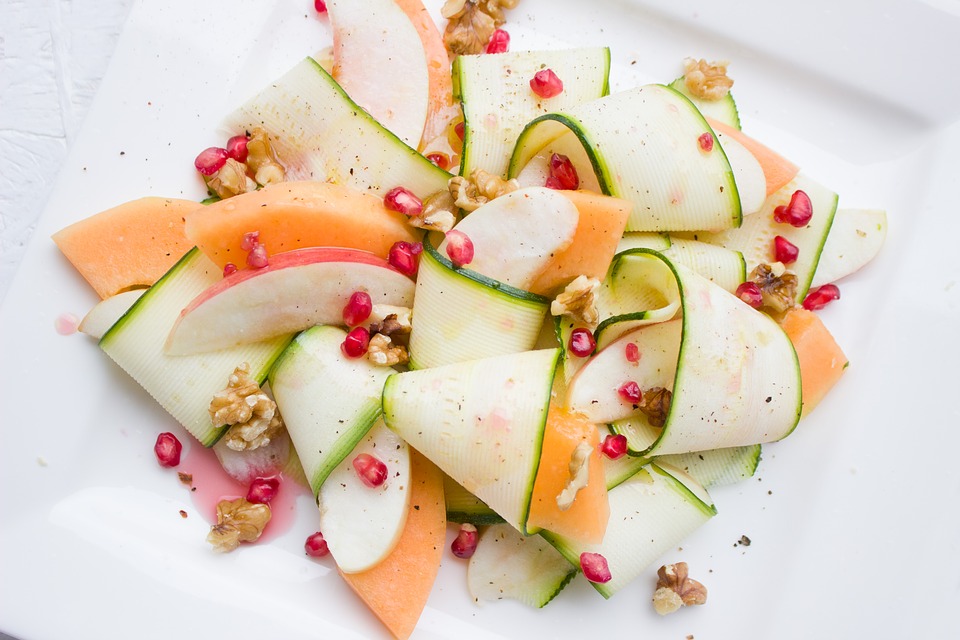 Insalata di zucchine e melone